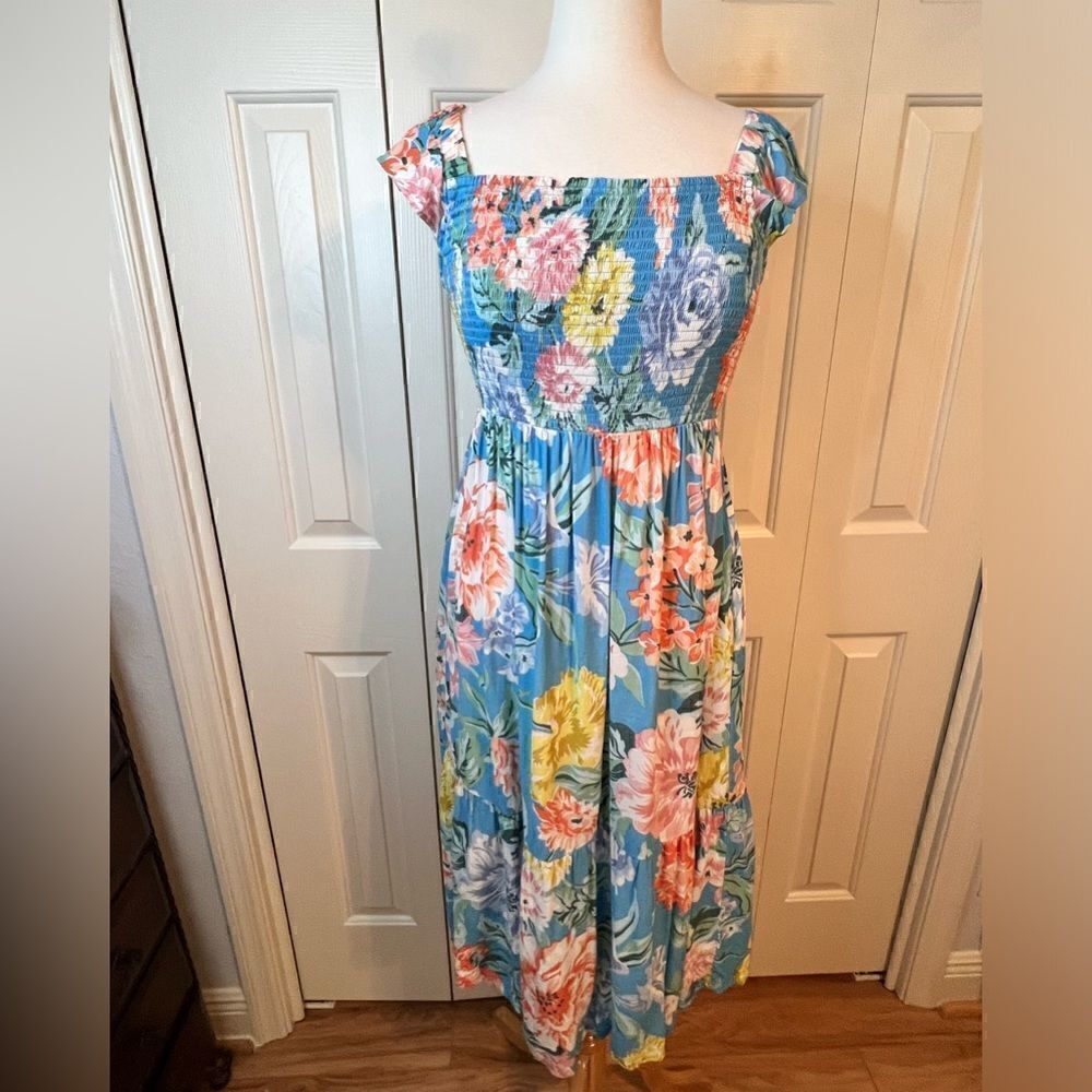 LOFT Garden Smocked Ruffle Midi Dress size S